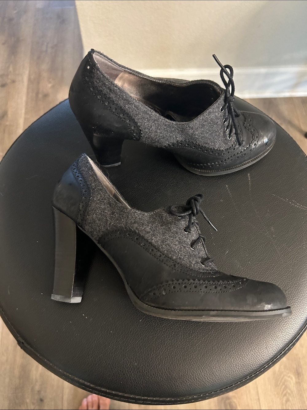 Marc Fisher Black and Gray Lace-Up Heeled Oxfords